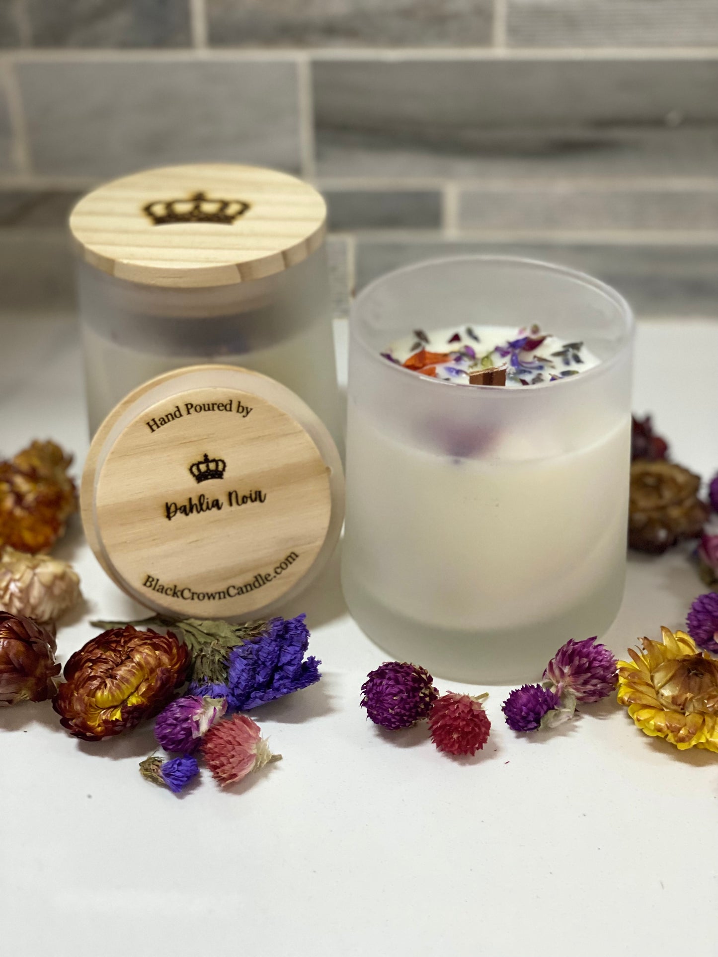 Dahlia Noir 6oz soy candle