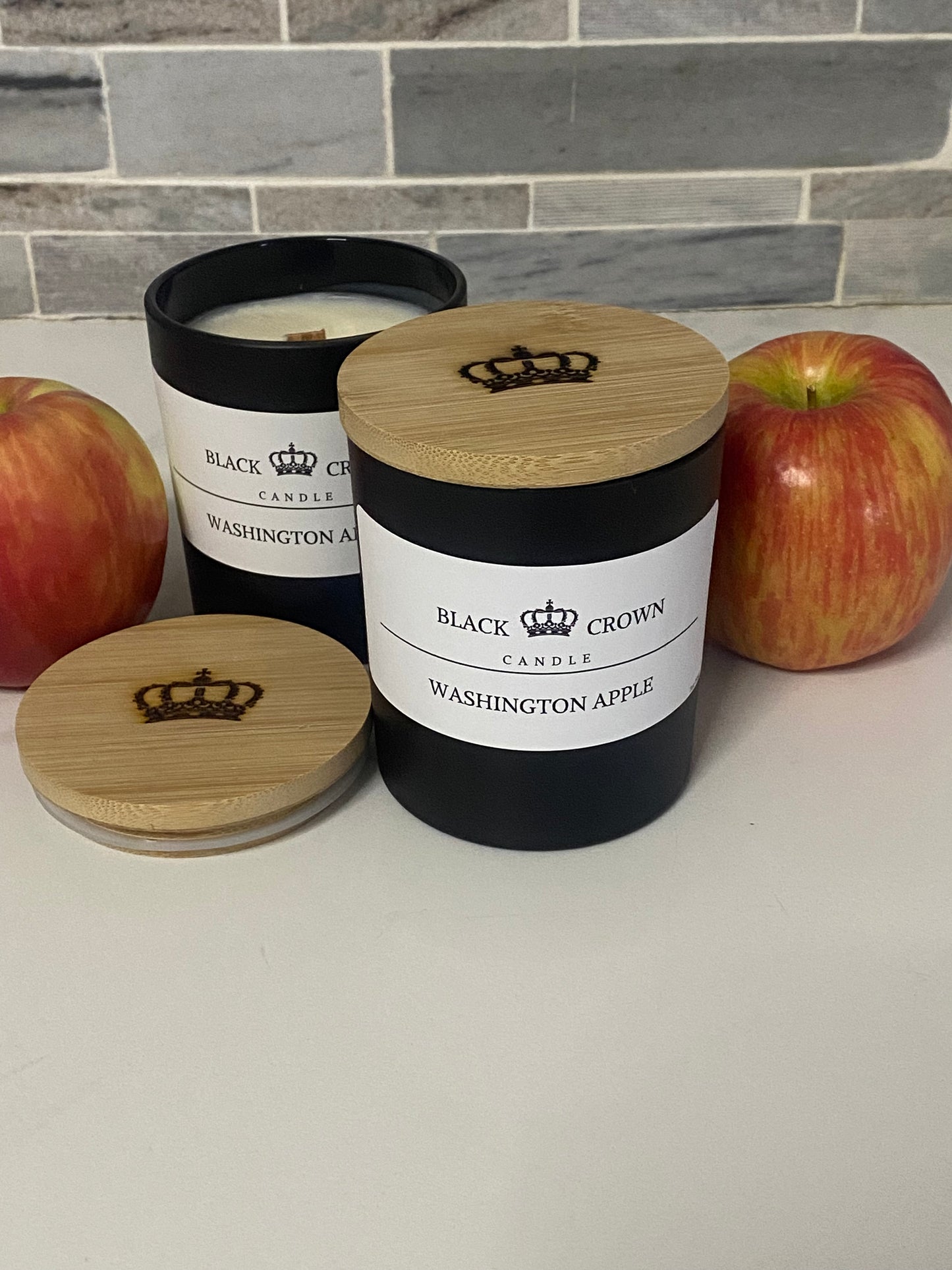 Washington Apple 7oz Soy Candle (Coming Soon!)