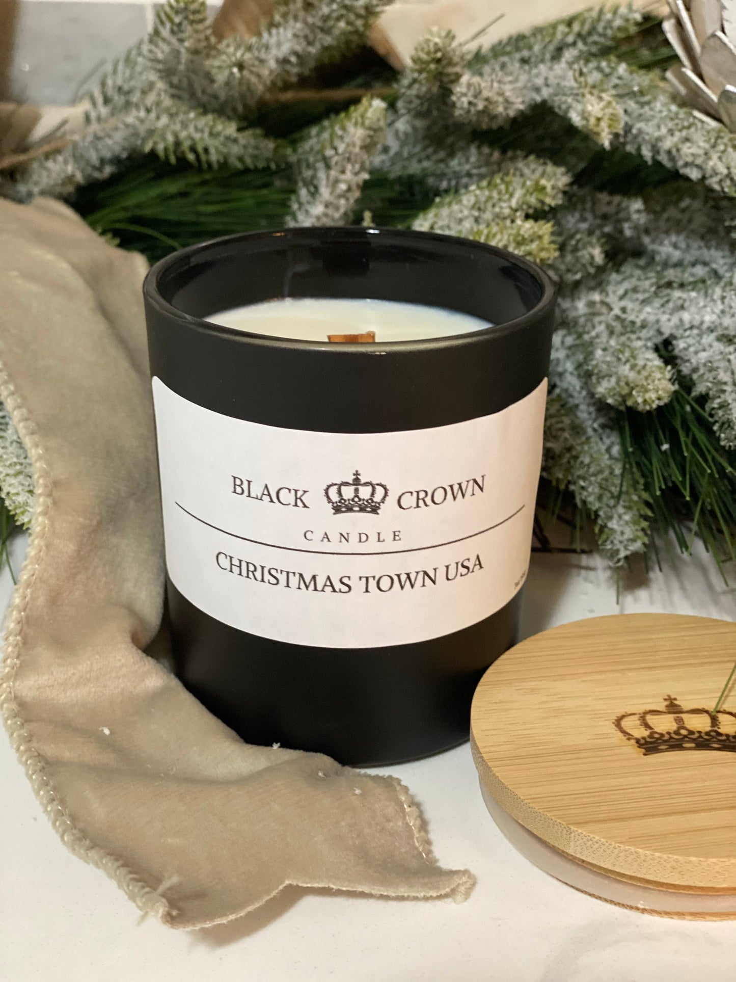 Christmas Town USA 7oz Soy Candle