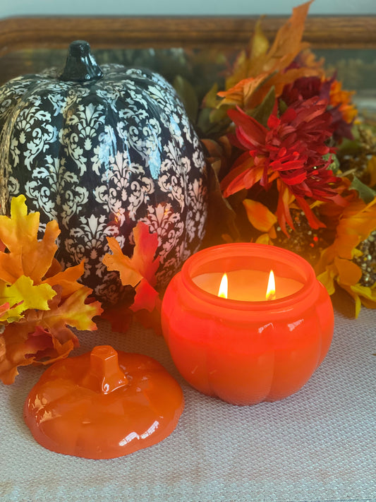 Large Pumpkin Jar with Pumpkin Chai 12oz soy candle